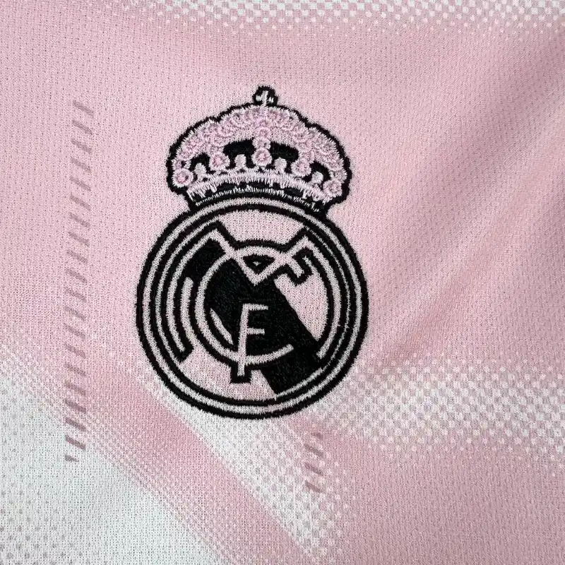 Real Madrid spéciale 2025-2026 Rose